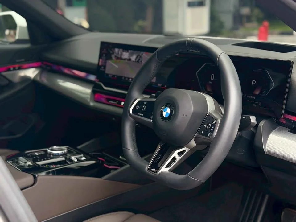 2025 BMW 5er VIII 3