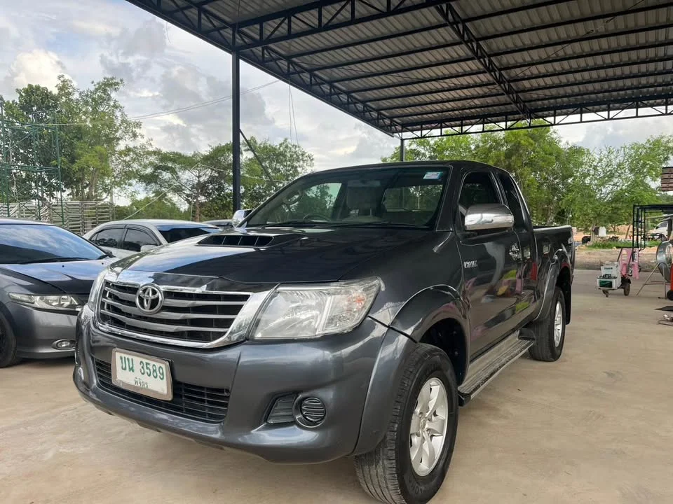 2012 Toyota Hilux VII 3