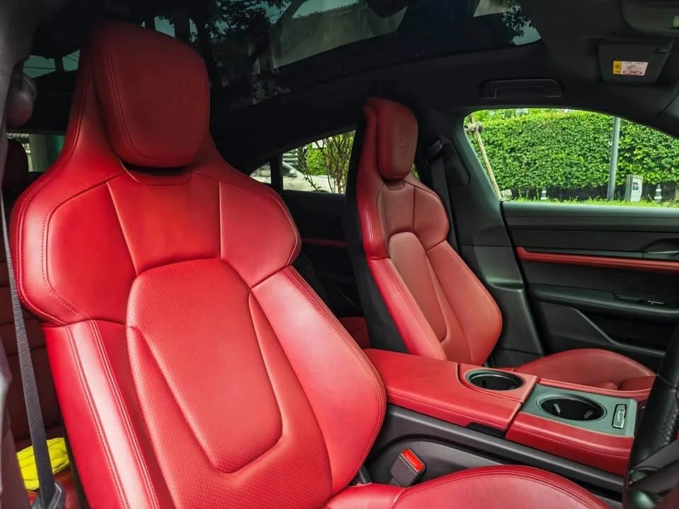 2021 Porsche Taycan 9J1 3