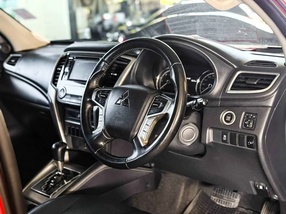2019 Mitsubishi Triton V 3
