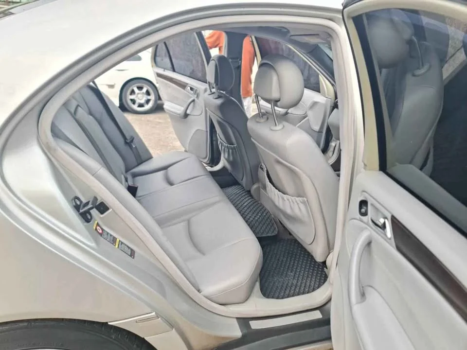 2004 Benz C-Class W203 2