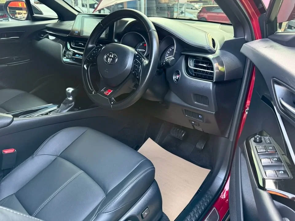 2022 Toyota C-HR I 3
