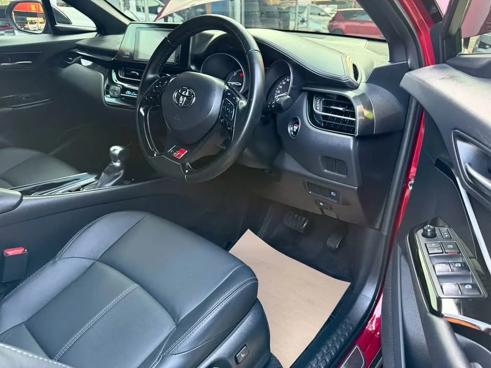 2022 Toyota C-HR I 3