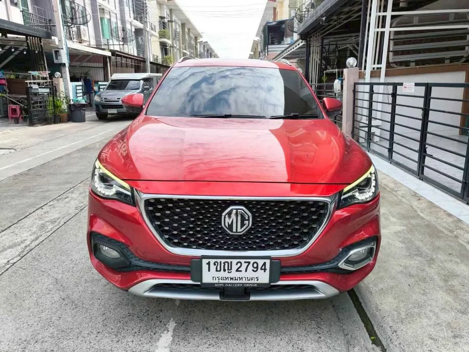 2020 MG HS 2