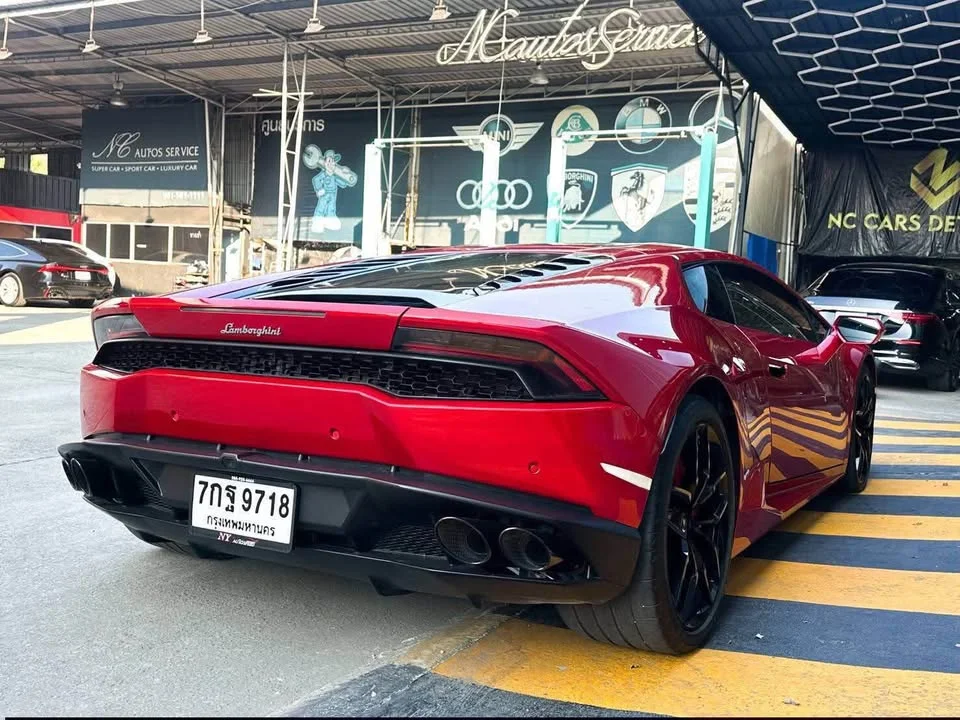 2017 Lamborghini Huracan 3