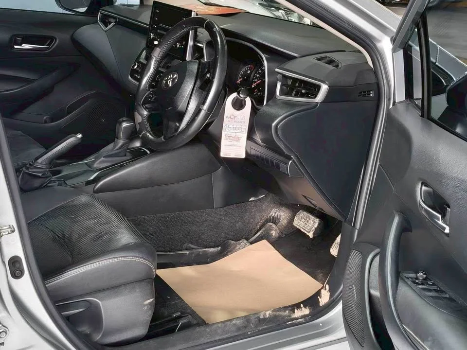 2020 Toyota Corolla Altis XII (E210) 3