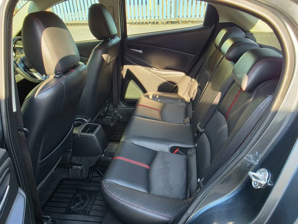 2015 Mazda 2 III 3