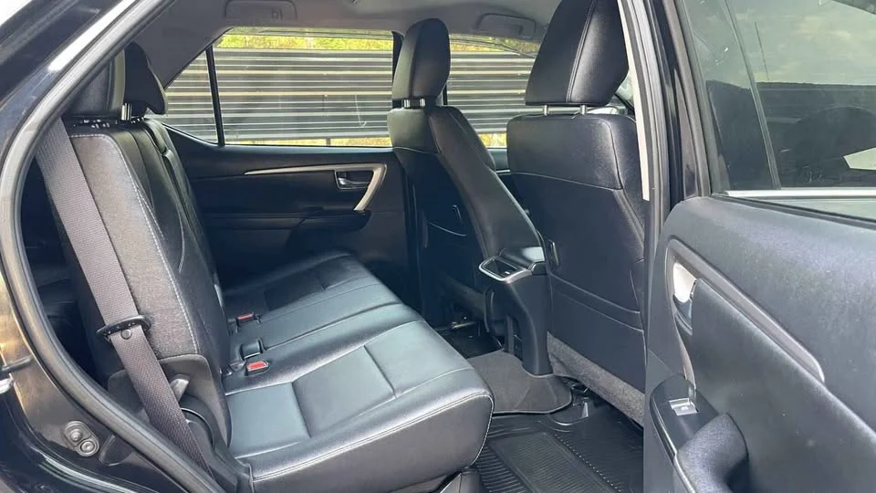 2023 Toyota Fortuner II 2