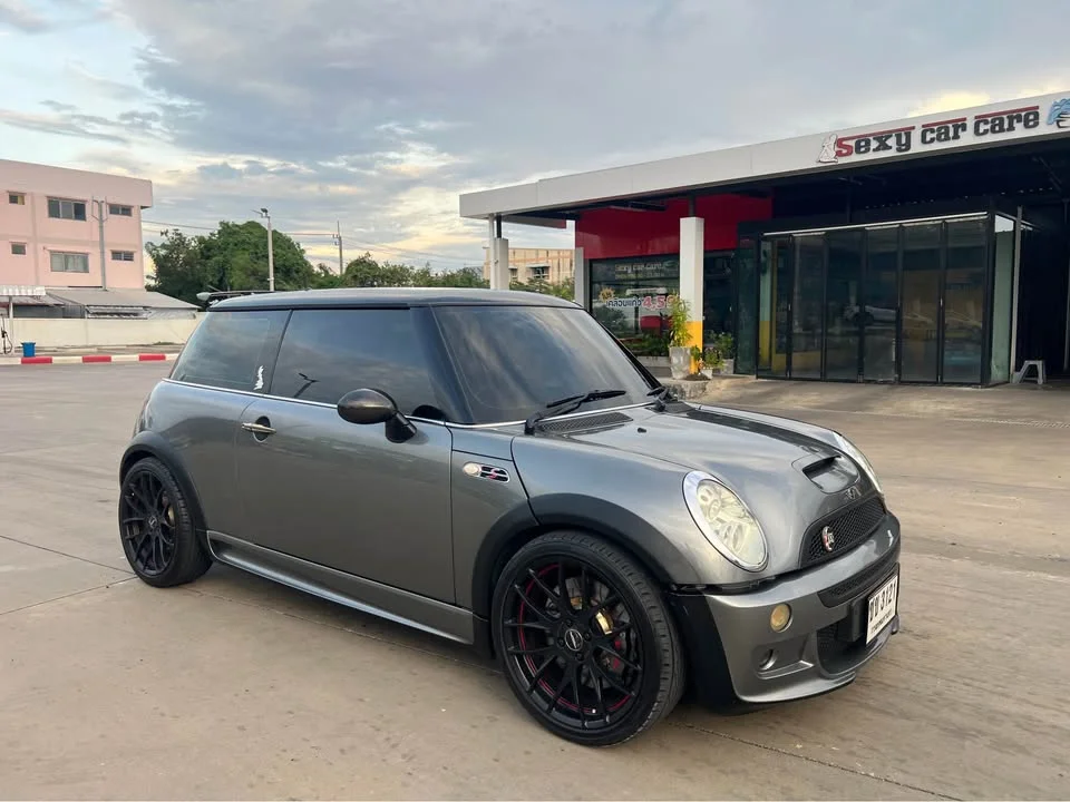 2005 Mini Hatch I 2