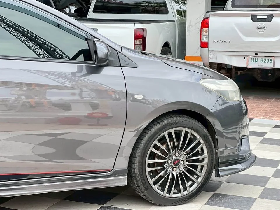 2014 Toyota Vios III 2