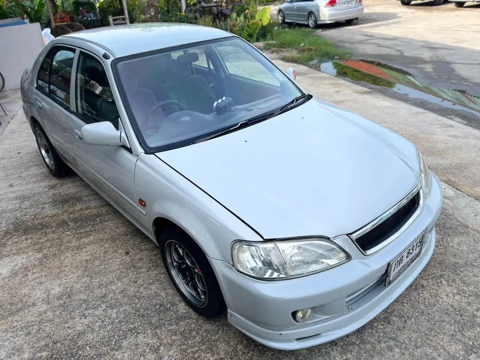 2002 Honda City III 2