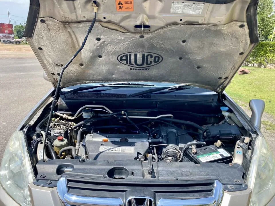 2002 Honda CR-V II 2