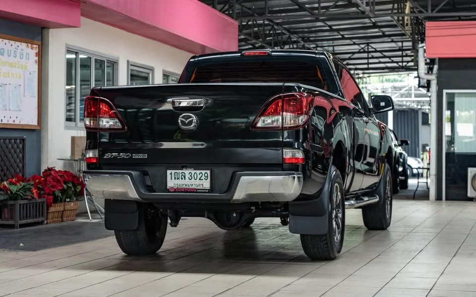 2016 Mazda BT-Series II 2