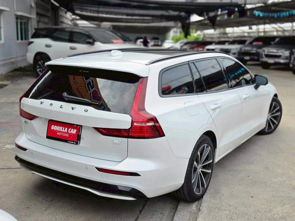 2022 Volvo V60 II 3