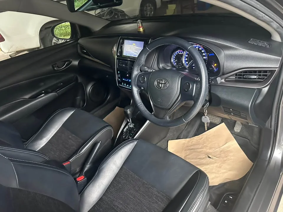 2020 Toyota Yaris ATIV III 3