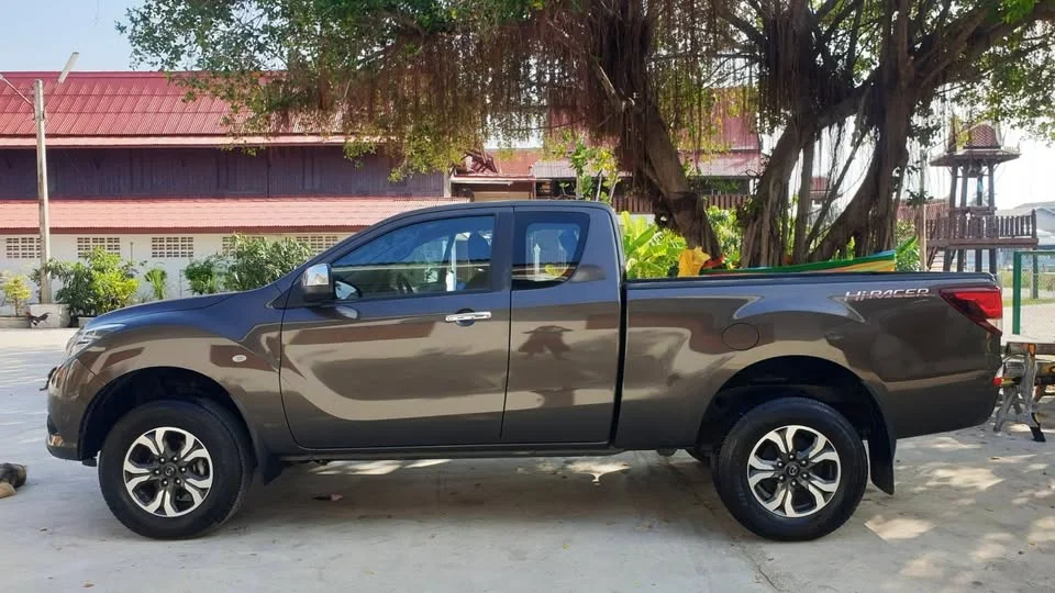 2018 Mazda BT-Series II 2