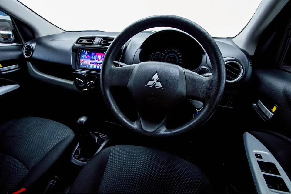 2014 Mitsubishi Attrage VI 2