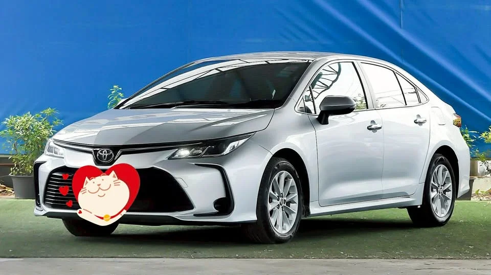 2020 Toyota Corolla Altis XII (E210) 3