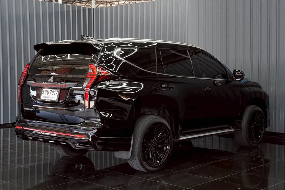 2023 Mitsubishi Pajero Sport III 3