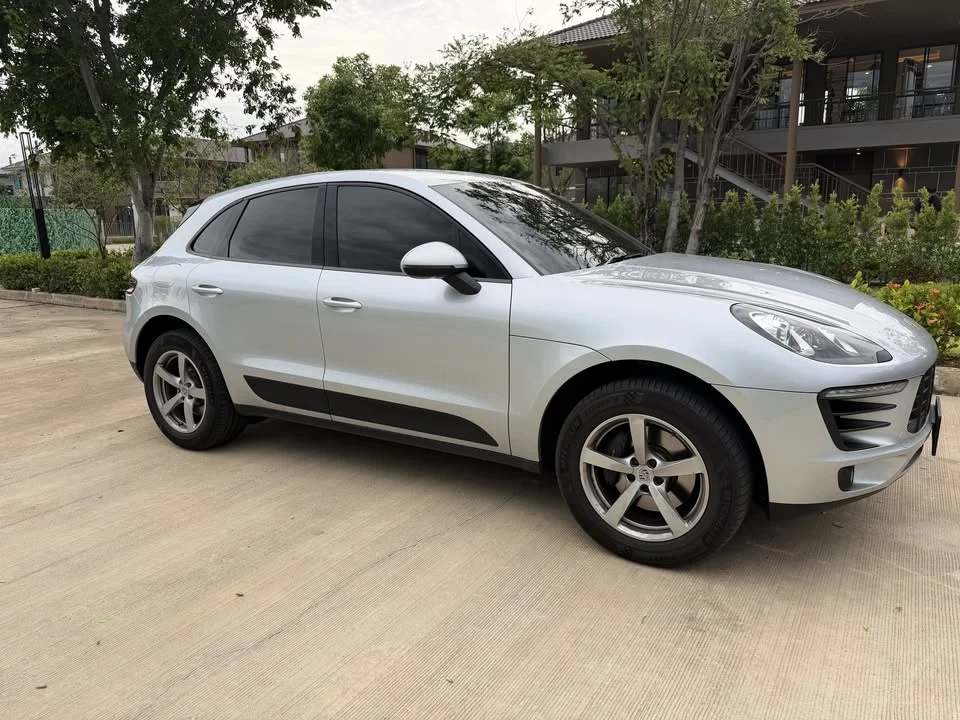 2016 Porsche Macan I 3