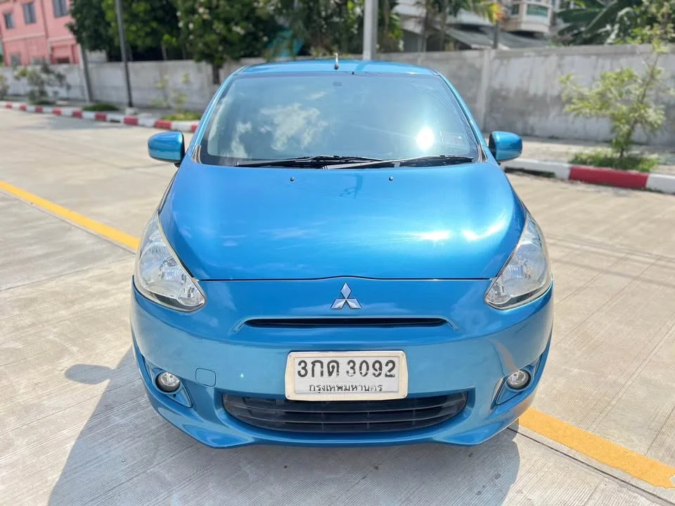 2014 Mitsubishi Mirage VI 2