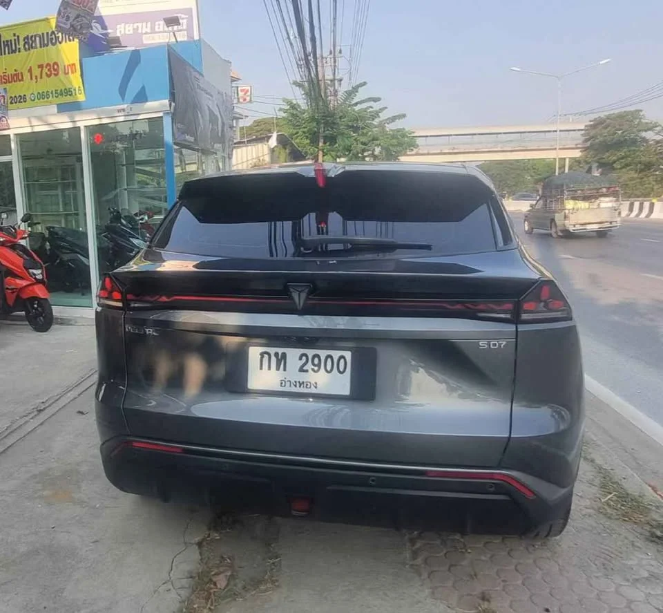 2024 Deepal S07 3