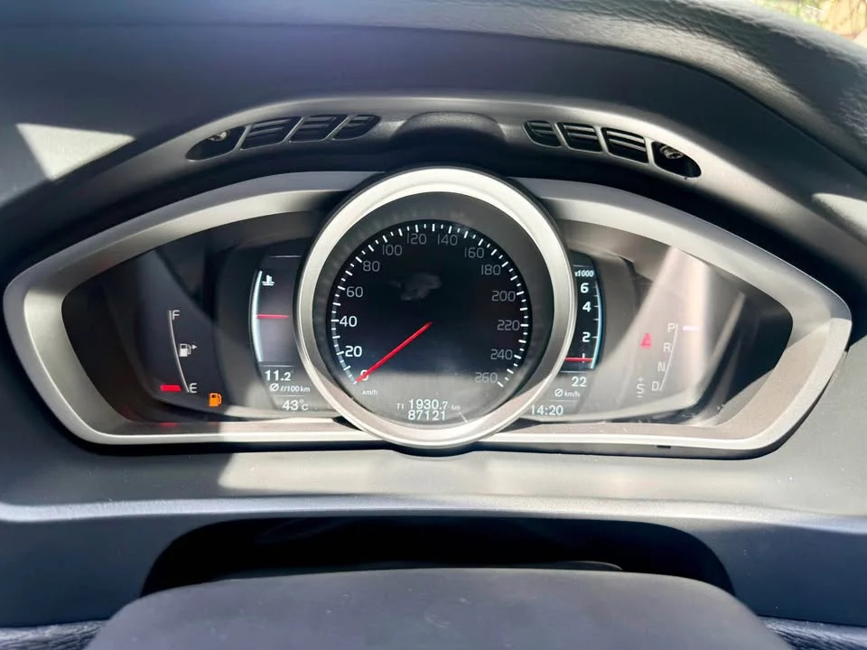 2016 Volvo V40 II 3