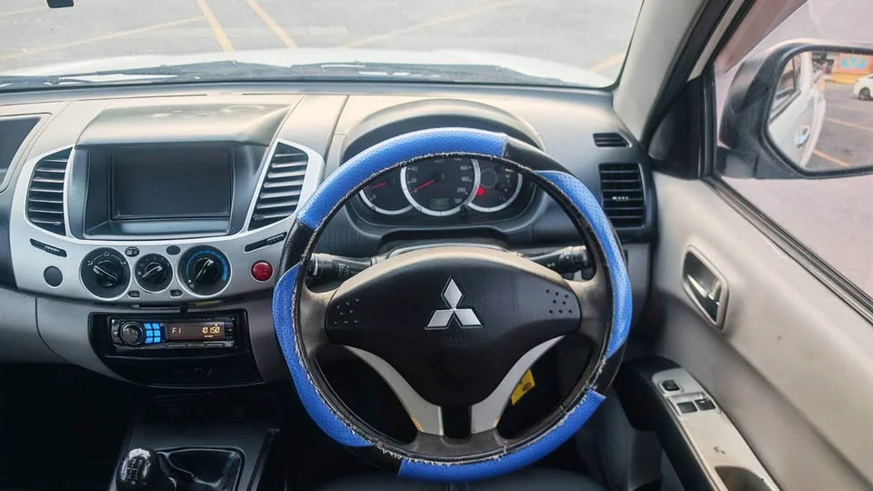 2012 Mitsubishi Triton IV 3