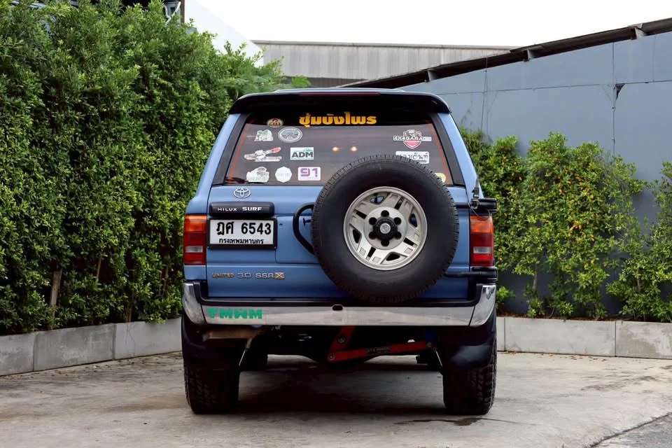 2000 Toyota Hilux Surf II 3