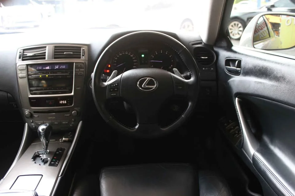 2007 Lexus IS II 2