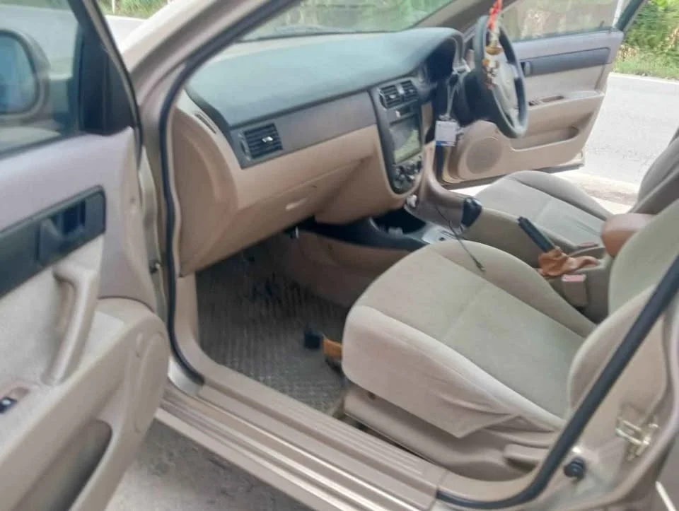 2005 Chevrolet Optra 2