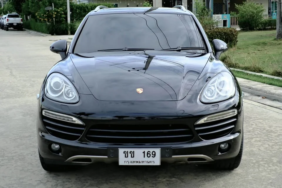 2011 Porsche Cayenne II 2
