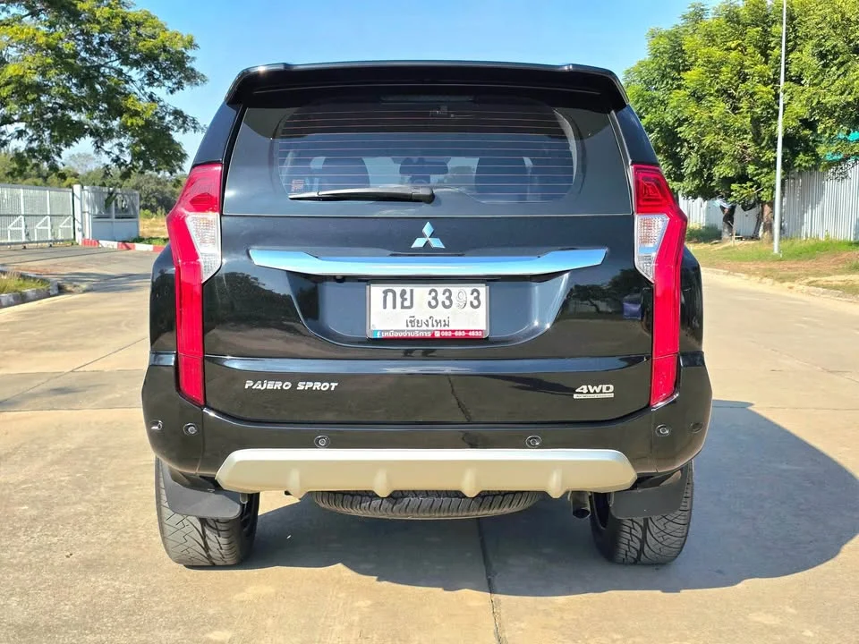 2016 Mitsubishi Pajero Sport III 2
