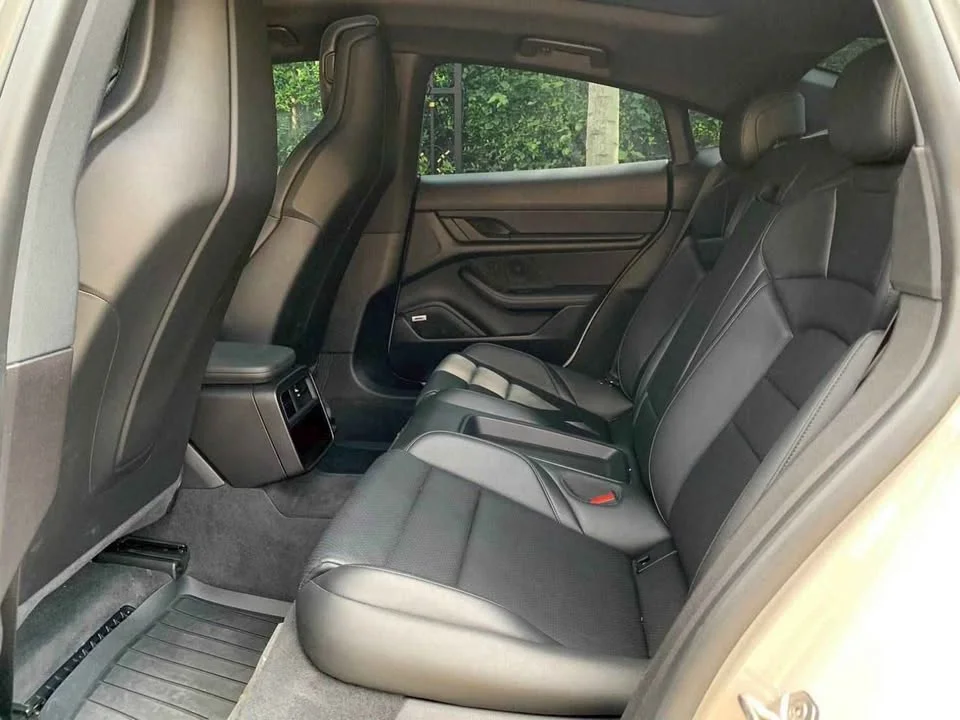 2021 Porsche Taycan 9J1 2