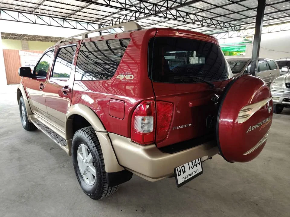 2004 Isuzu  TR Adventure Master II 3