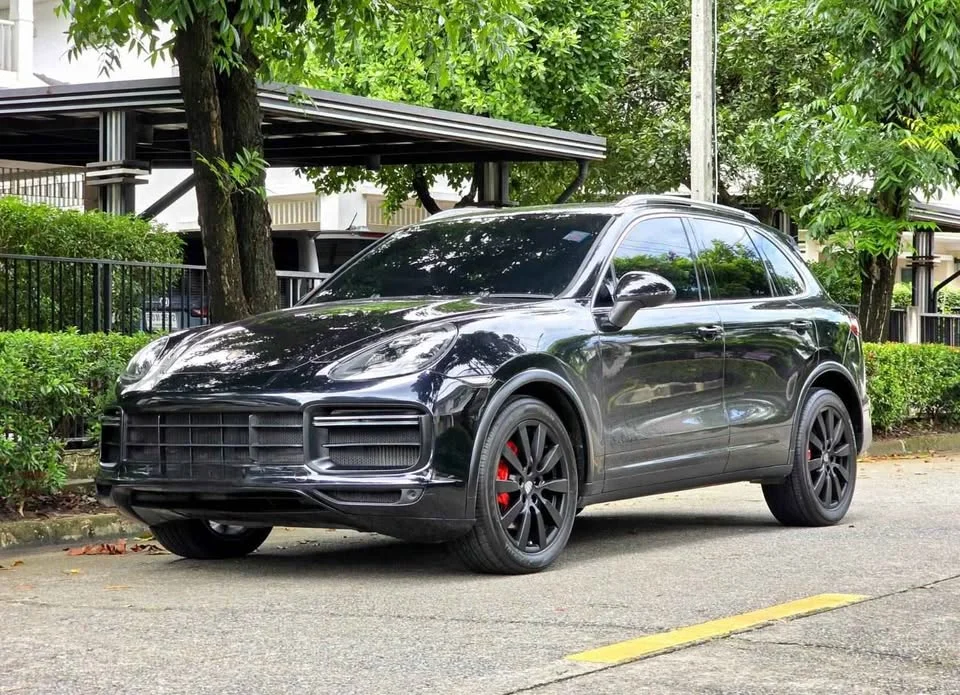 2010 Porsche Cayenne II 2