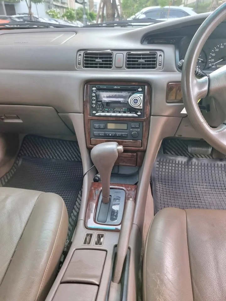 2001 Toyota Camry IV (XV20) 3