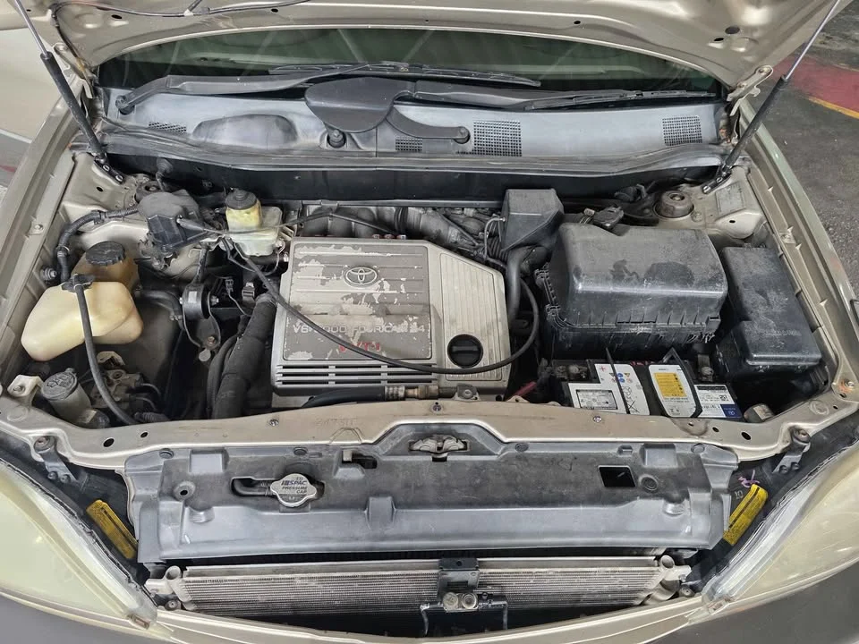 2002 Toyota Harrier I 2