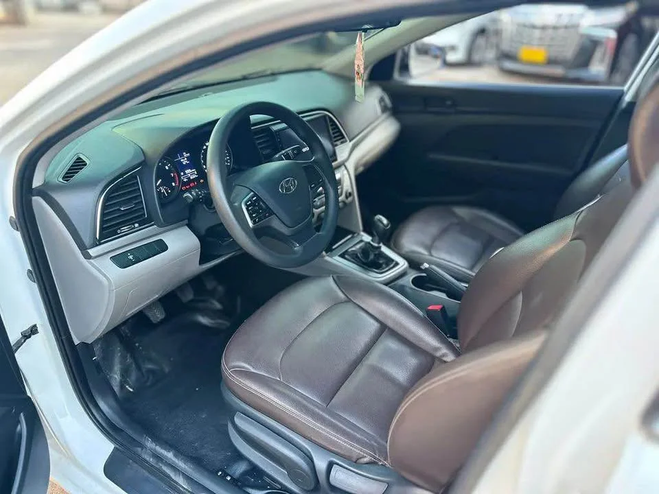 2019 Hyundai Elantra VI 3