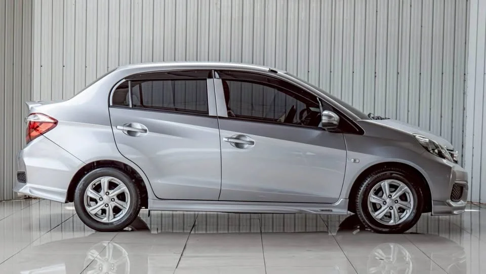 2018 Honda Brio Amaze I 3