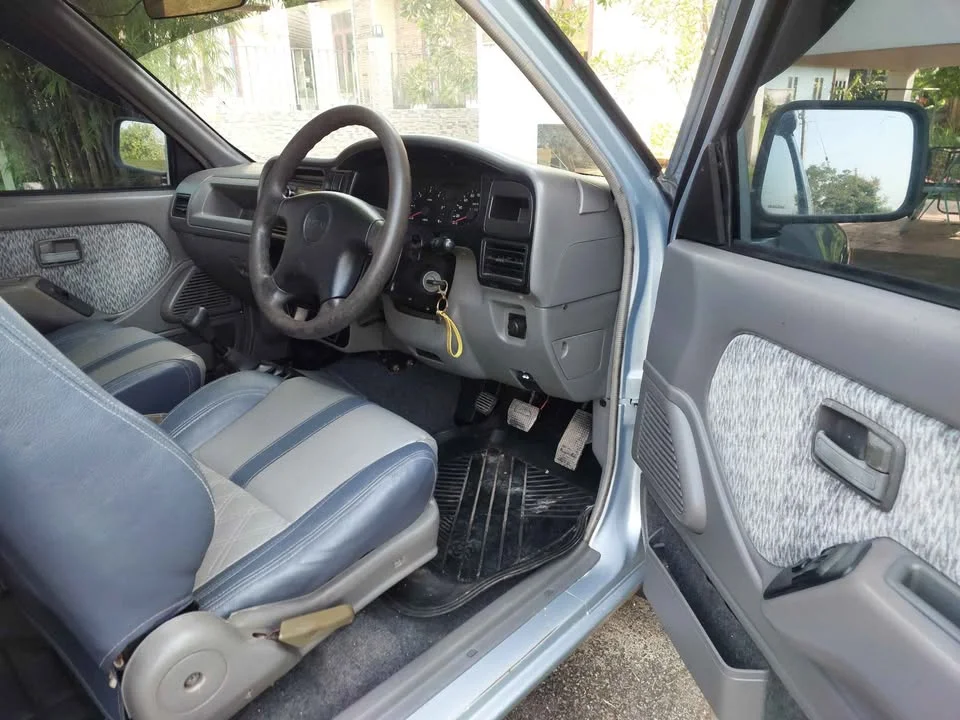 1997 Isuzu Faster Dragon Eyes III 3