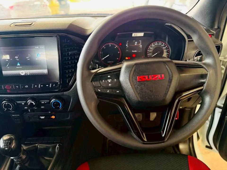 2021 Isuzu D-Max III (RG) 2