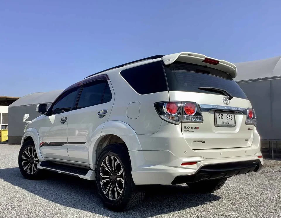 2014 Toyota Fortuner I 2