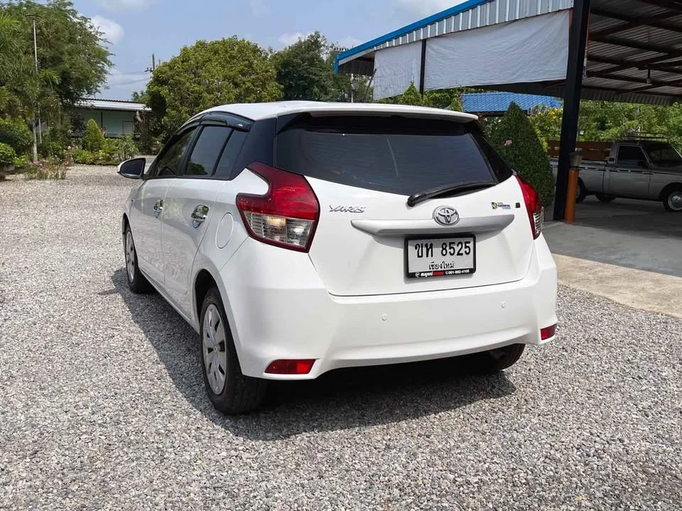 2015 Toyota Yaris III 3