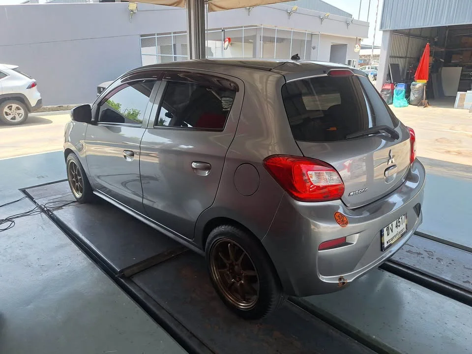 2018 Mitsubishi Mirage VI 2