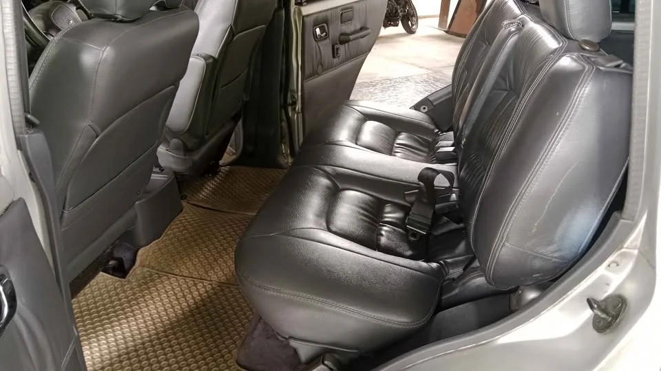 1999 Mitsubishi Pajero II 2