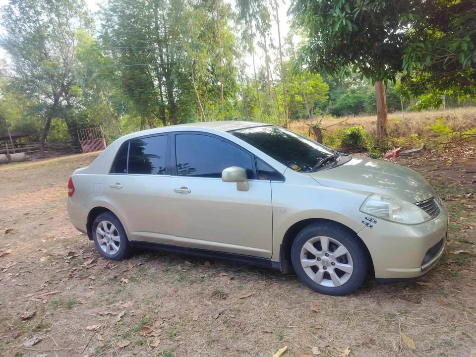 2008 Nissan Tiida I (C11) 3