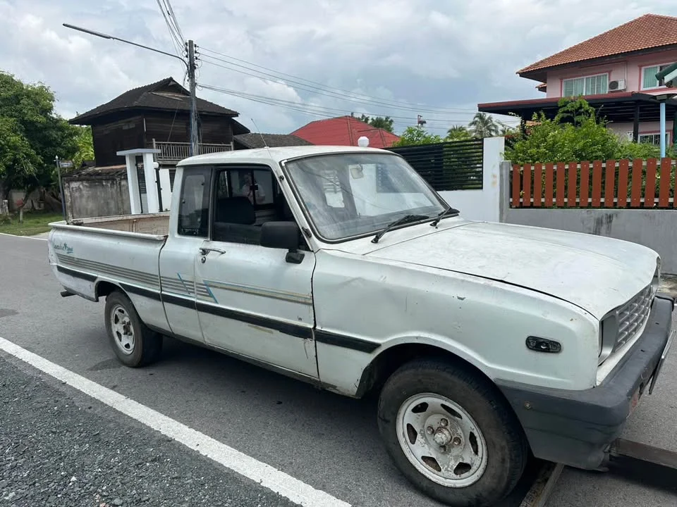 Mazda B-series (Familia) III 2
