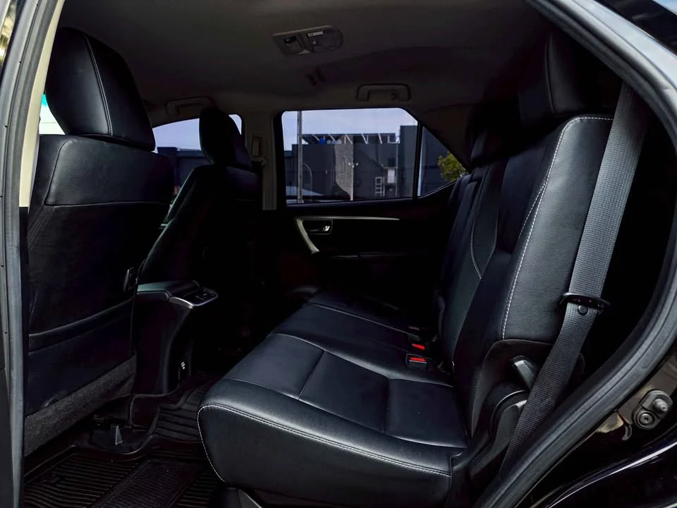 2023 Toyota Fortuner II 3