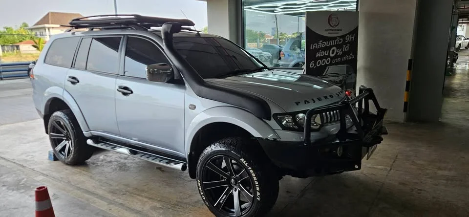 2009 Mitsubishi Pajero Sport II 3